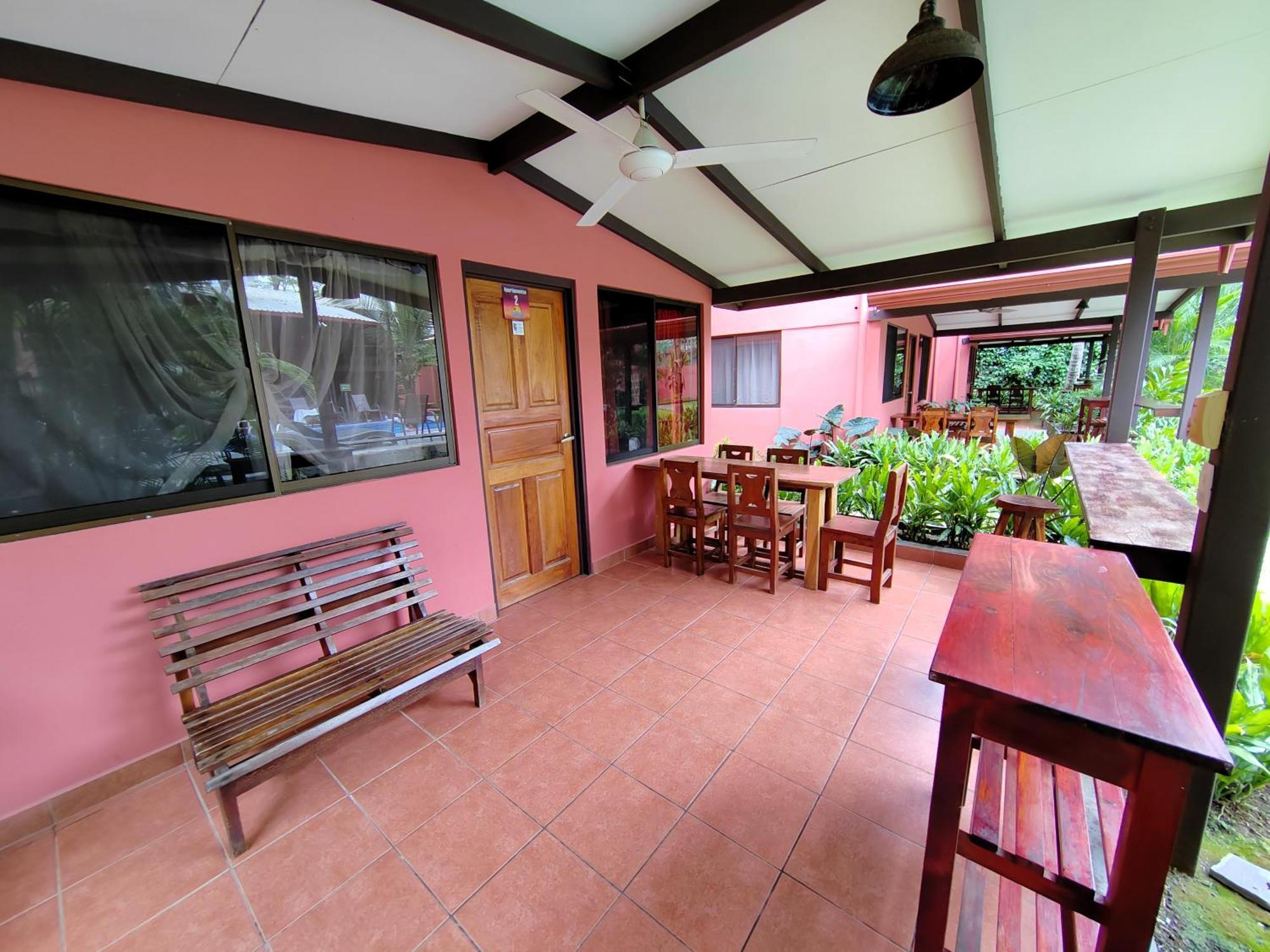 Hotel Los Ranchos Jacó Extérieur photo