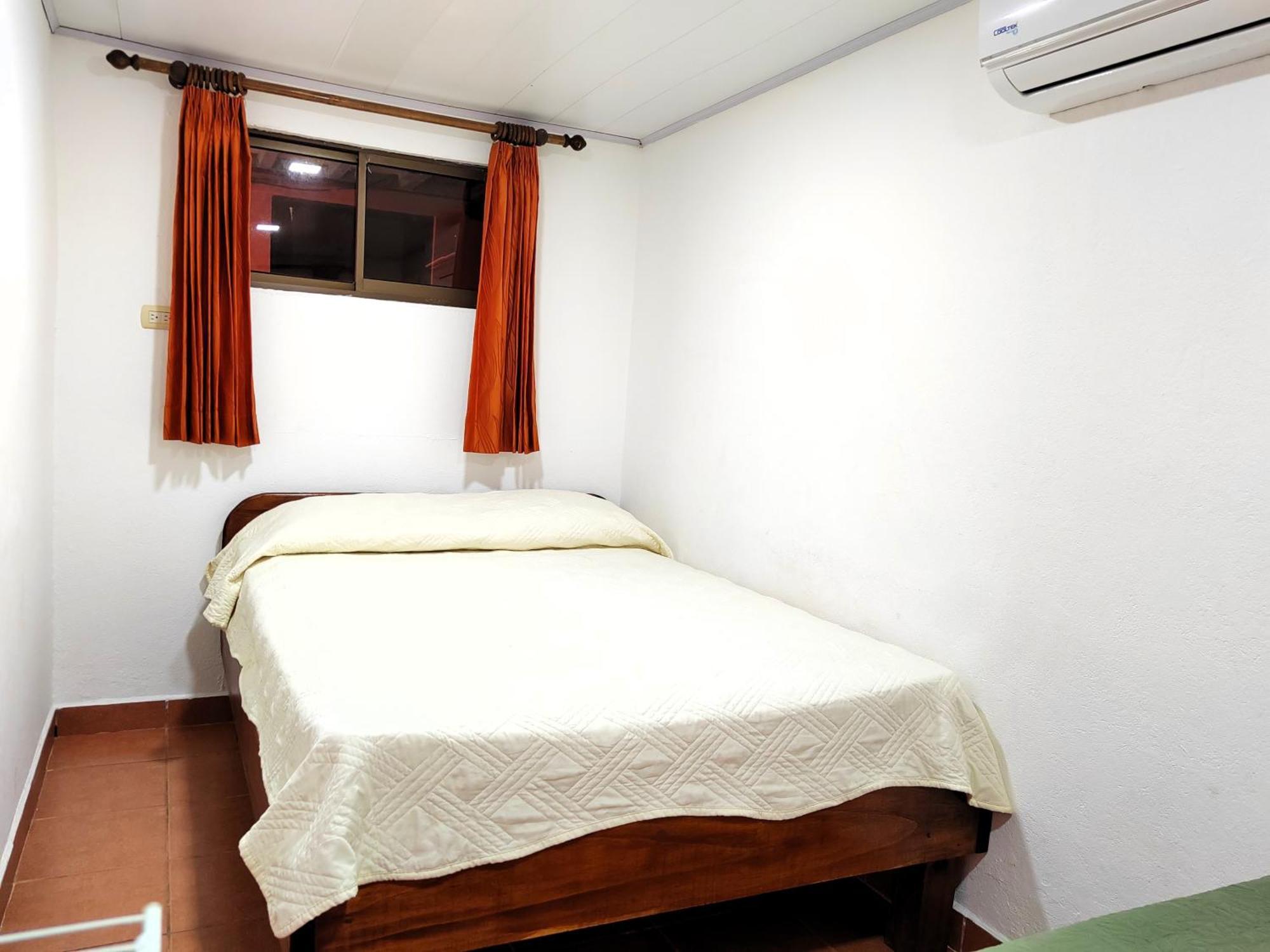 Hotel Los Ranchos Jacó Extérieur photo