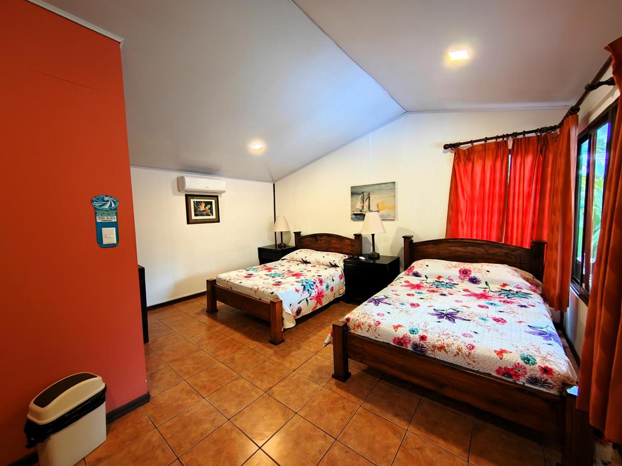 Hotel Los Ranchos Jacó Extérieur photo