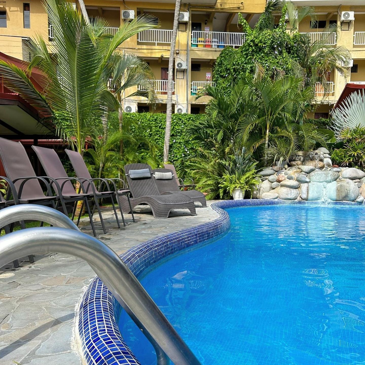 Hotel Los Ranchos Jacó Extérieur photo