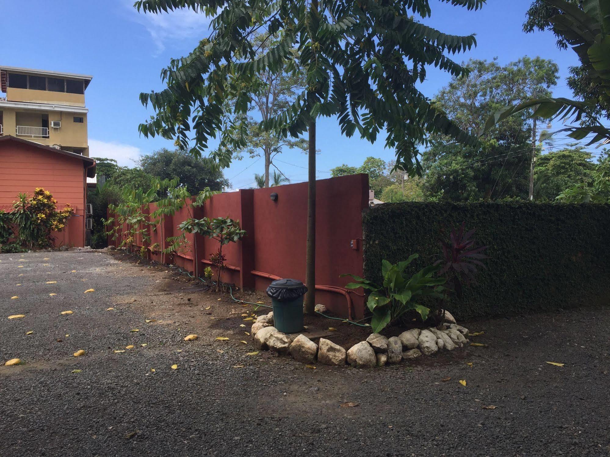 Hotel Los Ranchos Jacó Extérieur photo