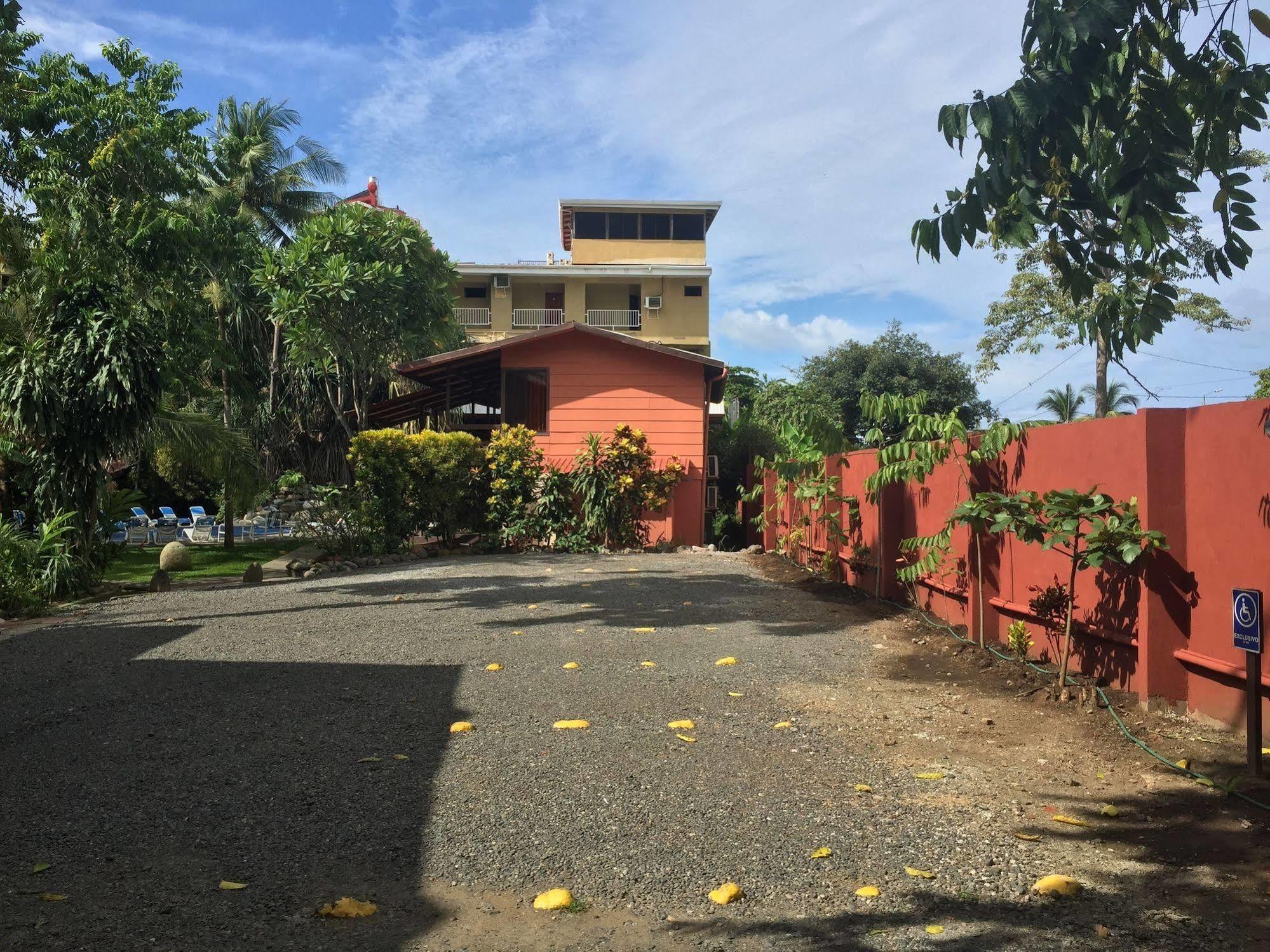 Hotel Los Ranchos Jacó Extérieur photo