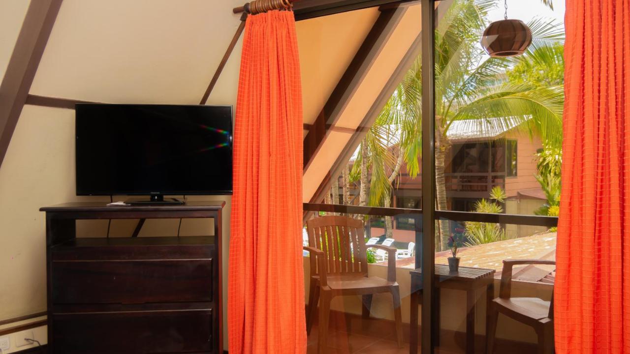 Hotel Los Ranchos Jacó Extérieur photo