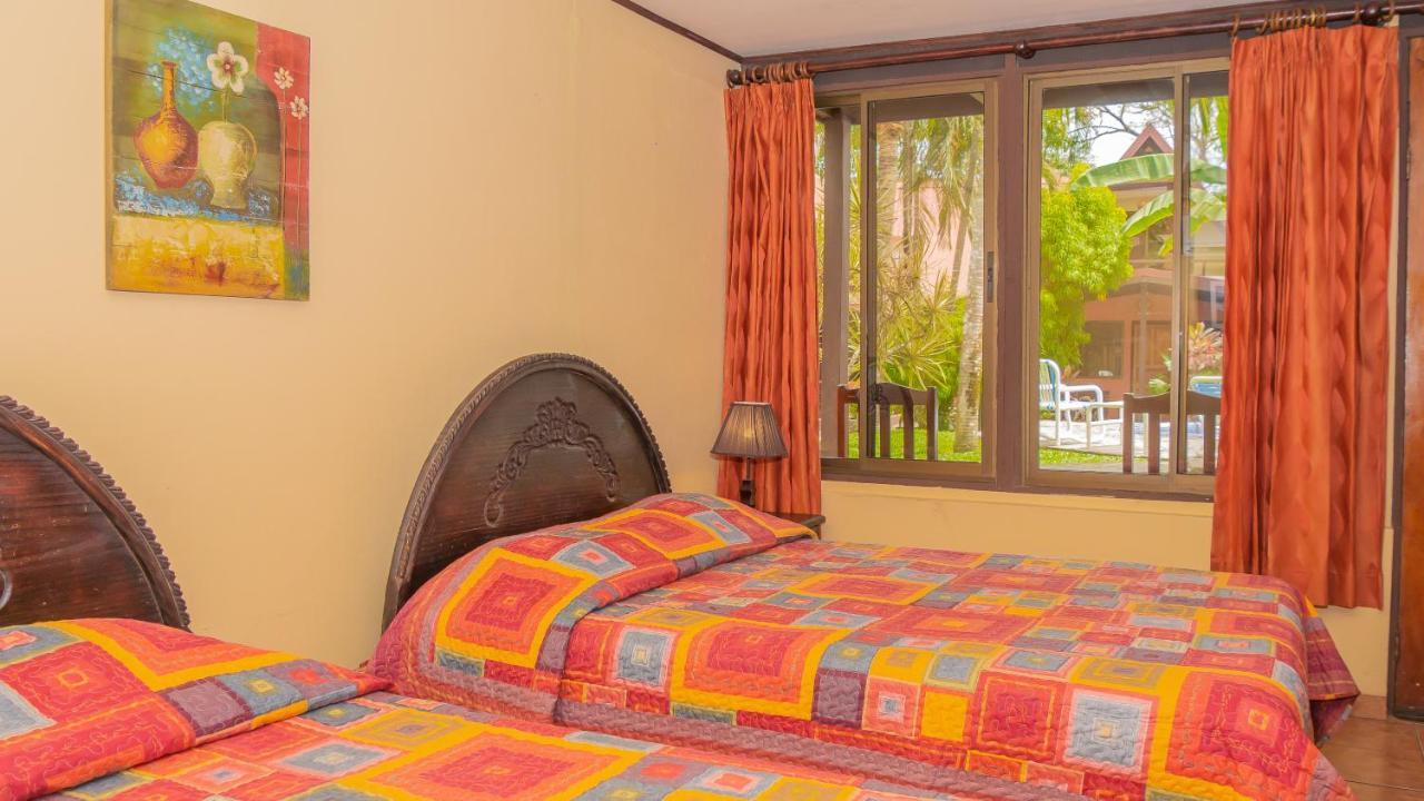 Hotel Los Ranchos Jacó Extérieur photo